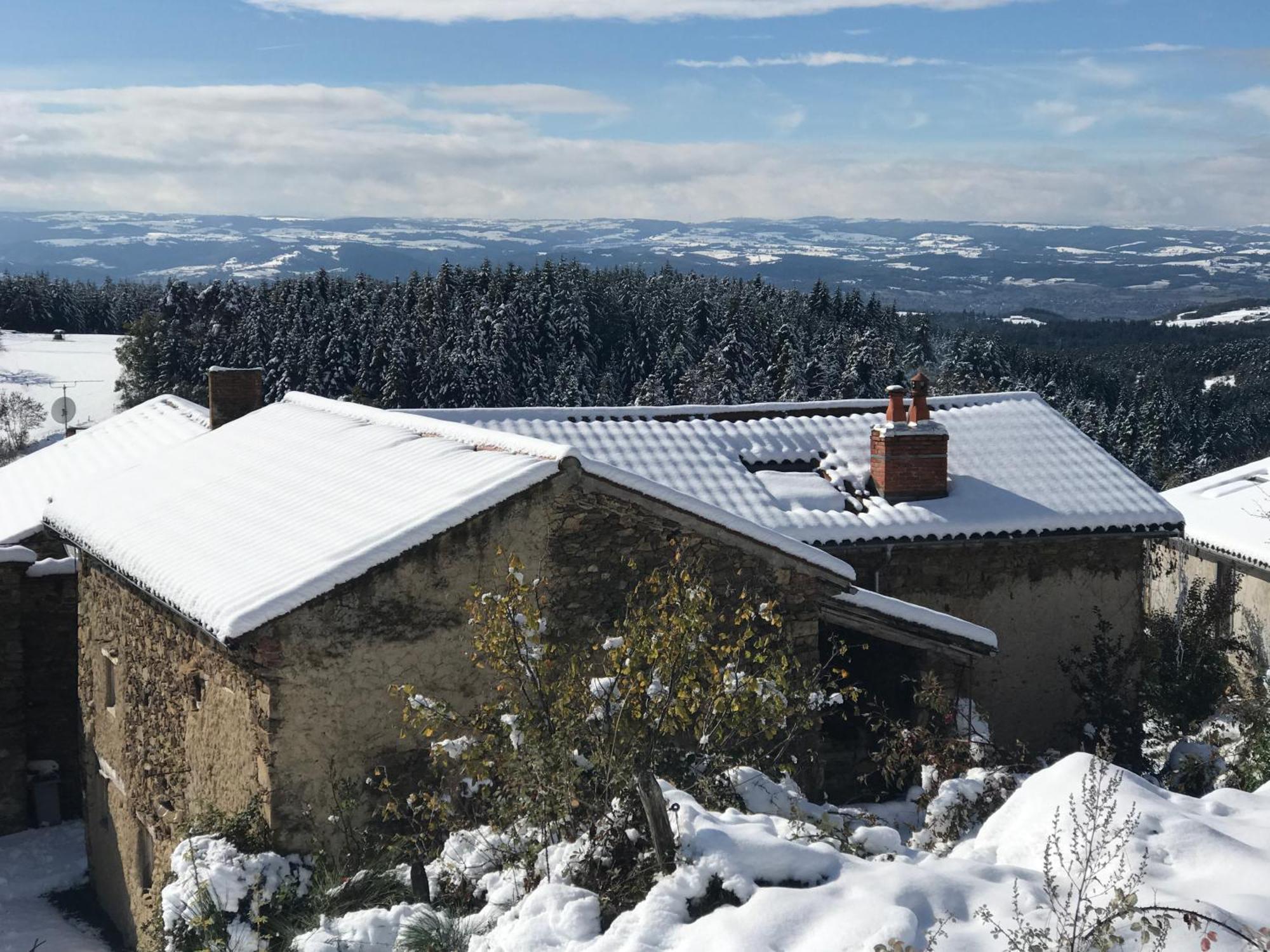 Eco-gite Panoramique, Terrasses, Baby Foot, 150 M2 Renove Et Agrandi En 2024, Activites Proposees * Champagnac-le-Vieux